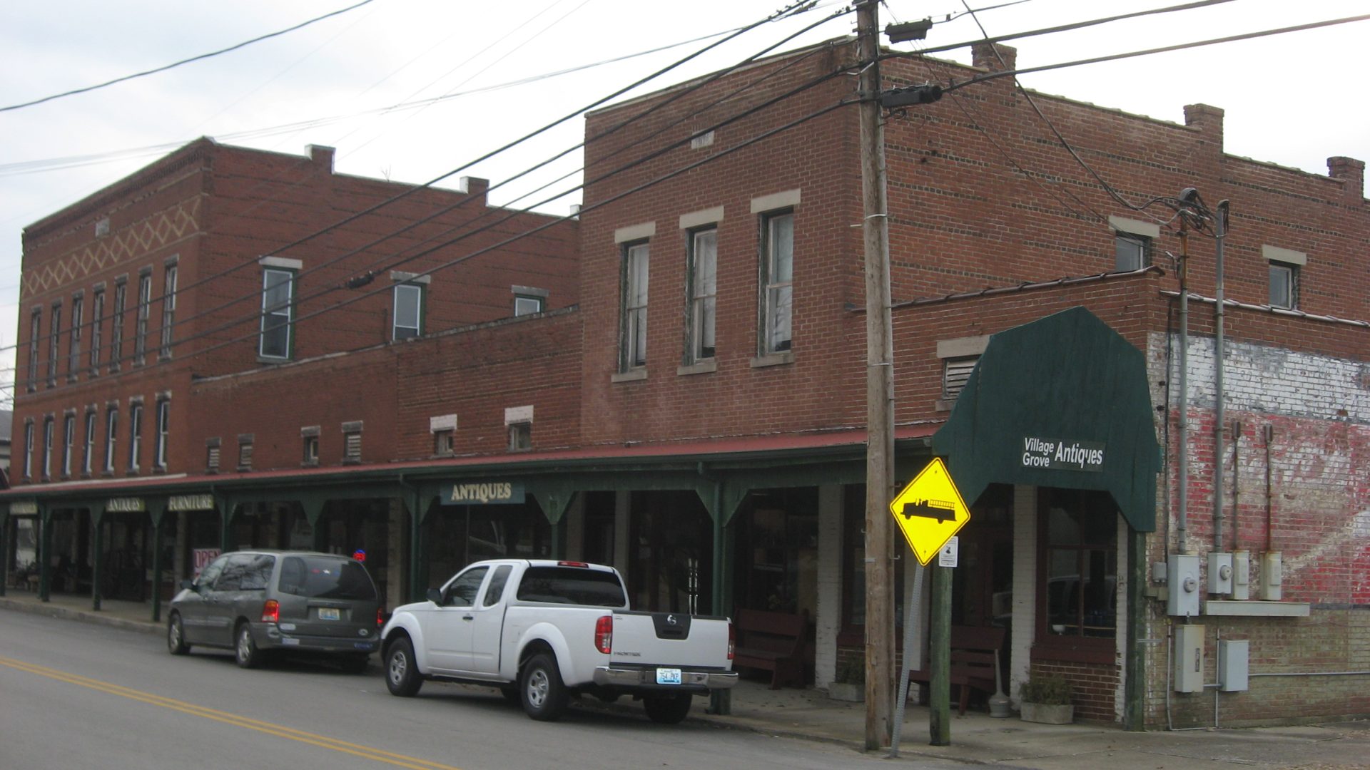 main street, downtown smiths grove