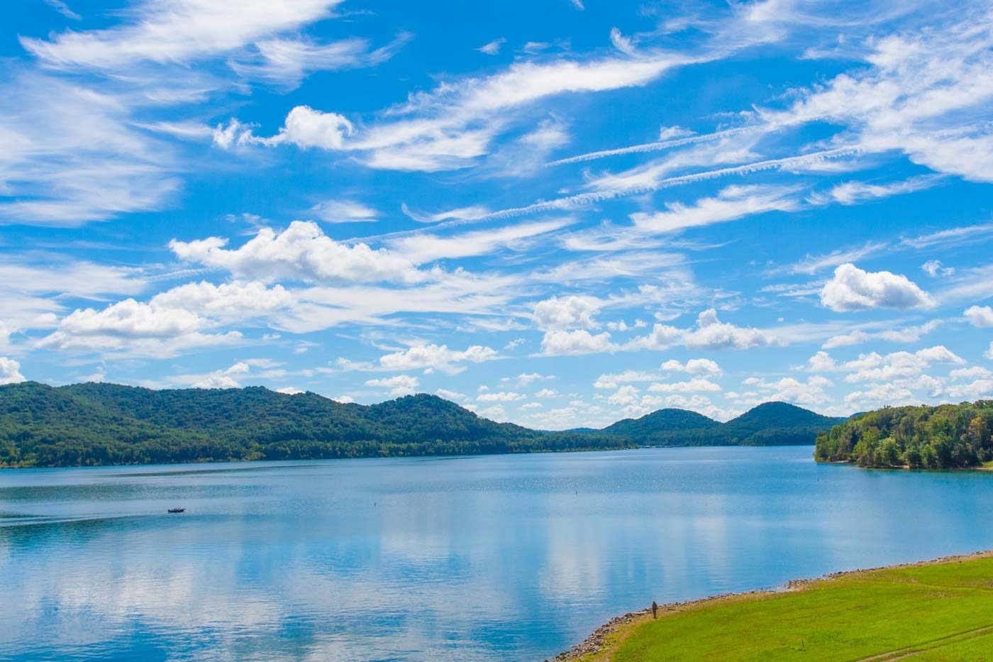 summer day on lake.